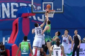 2024年第35轮cba常规赛山东vs新疆