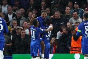 关于今晨NBA季后赛焦点战；阿贾克斯绝杀压哨；管理层满意；身体对抗强度拉满的信息爱游戏官网