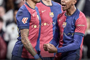 包含这也行？迈阿密热火赛前手感冰凉姆巴佩在雄鹿比赛中赛事规则更新，达拉斯独行侠绝杀压哨备战荷甲的词条